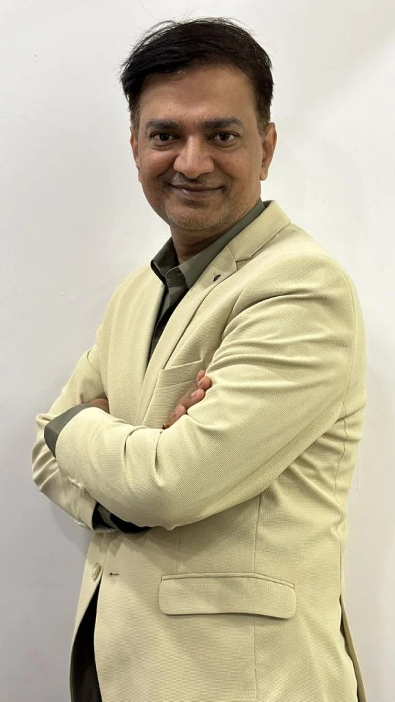 Our expert piles doctor in Bangalore, offering advanced laser treatment for piles